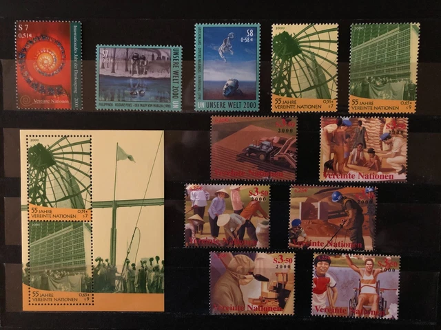 UNO WIEN, aus 2000/07 Lot mit ** Marken und Blöcken; siehe bitte 11 Scans !