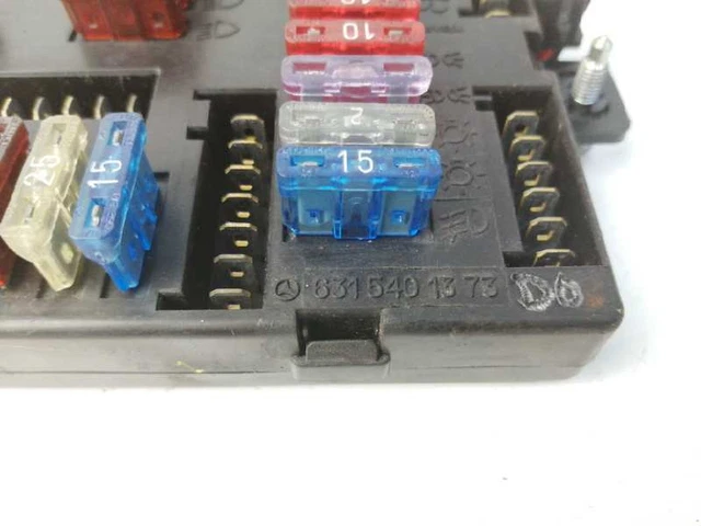 Alternateur Mercedes MB 100 D - 80A - 0120469590 - Fourgon/Combi - Diesel 2.4