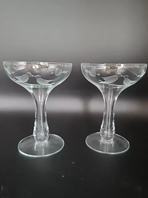 Vintage Hollow Stem Etched Hearts Love Birds Set Of 2 Champagne Glasses