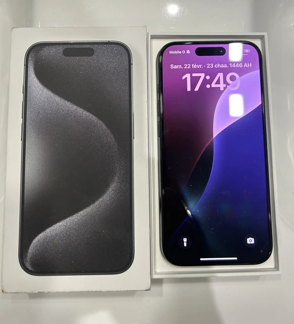 IPhone 15 Pro Max 256 Go – Noir Titane – Débloqué – Très Bon état – Charge Magnétique