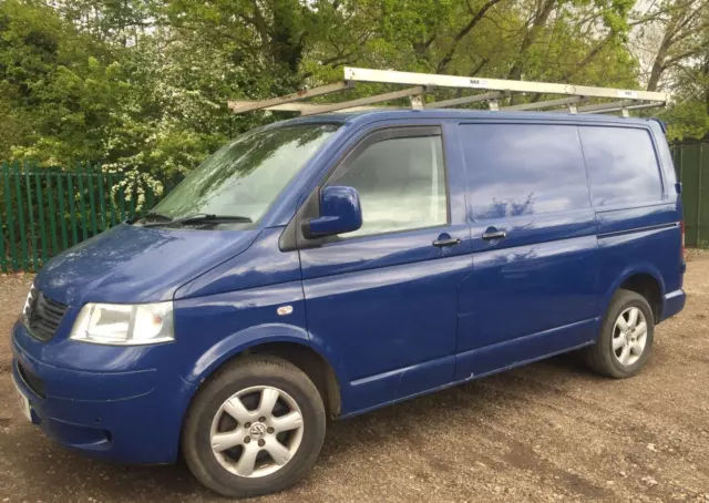 VW Transporter t5 2.5      LOW MILES