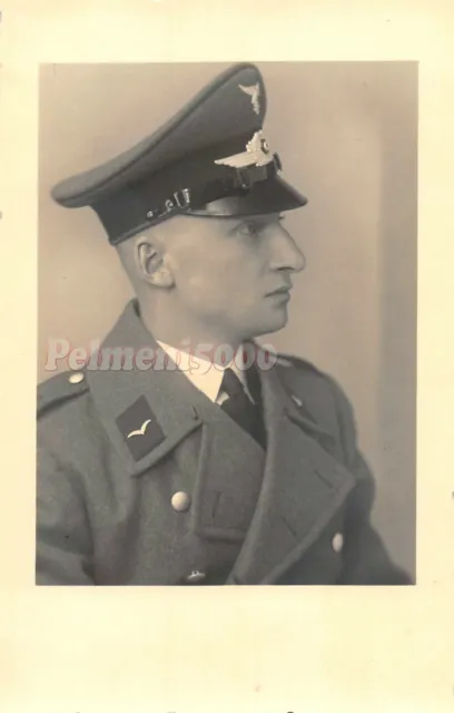 Orig. Foto Kabinettfoto zum andenken Soldat Offizier Luftwaffe Mantel Mütze 2.WK