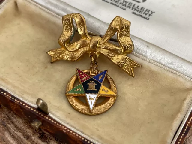 Vintage Masonic Medal Medallion Badge Pin Gold Tone Bow Brooch Freemasons