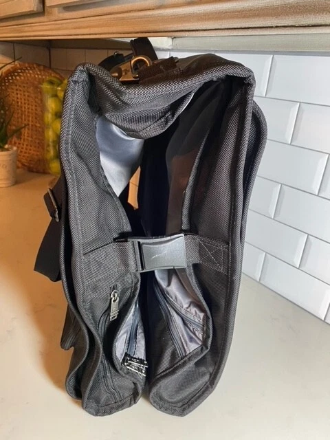 TUMI Black Ballistic Nylon Bi-fold Garment Bag Luggage 2