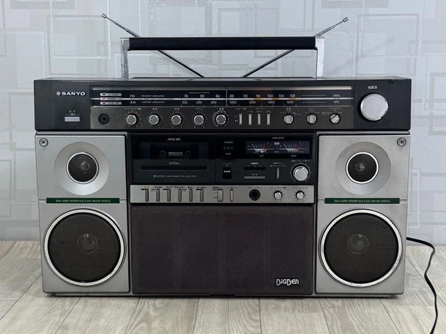 TREVI RR501BT Radio Registratore a CasSette con Bluetooth USB SD Nero | Leroy Merlin