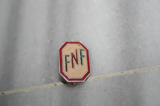 Pompiers - insigne Fédération des sapeurs Pompiers de la République