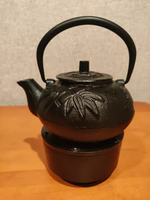 Cast Iron Teapot With Cast Iron Teapot Warmer