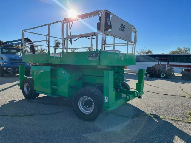 2015 JLG 3394RT Dual Fuel Rough Terrain Scissor Lift 2