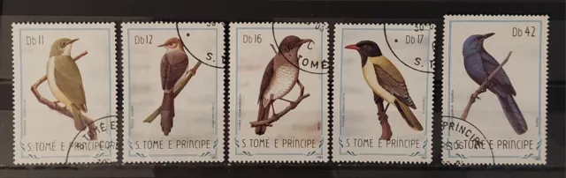 Timbres Oiseaux Saint Tomé 1983
