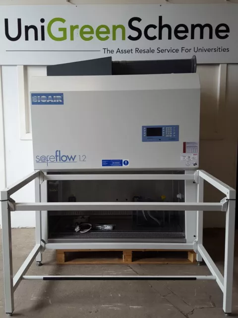BioAir Safeflow S@feFlow 1.2 Class II Microbiological Safety Cabinet & Stand Lab