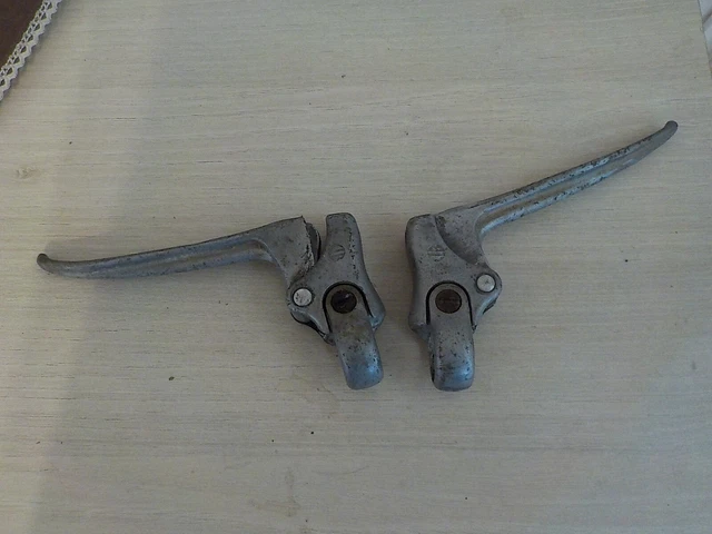 Paire de leviers de freins aluminium CLB vélos ville vintage