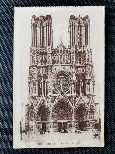 CPA 51 REIMS - La Cathédrale