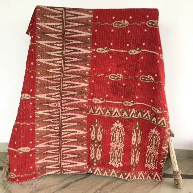 Manta de edredón de algodón hecha a mano Indian Vintage Twin Kantha Gudari