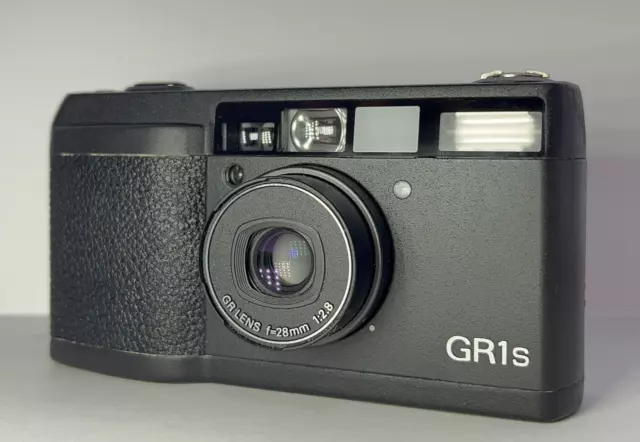 READ 【NEAR MINT w/Strap】 Ricoh GR1s BLACK Point & Shoot 35mm Film Camera JAPAN