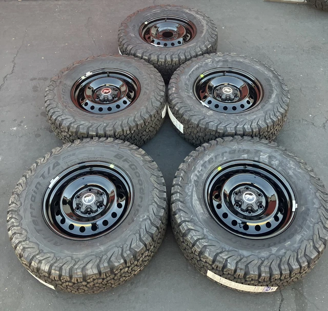 5x FORD BRONCO BADLANDS SASQUATCH OE 17" WHEELS RIMS TIRES NEW 285/70R17 BFG KO2 5x FORD BRONCO BADLANDS SASQUATCH OE 17" WHEELS RIMS TIRES NEW 285/70R17 BFG KO2