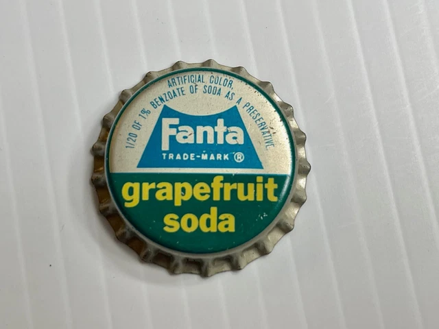 Vintage Fanta Grapefruit Soda Bottle Cap - *Cork Back* (Blue / Green)