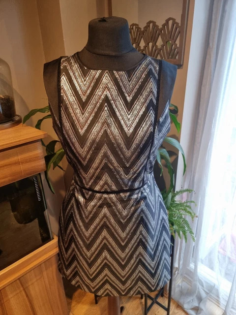 Oasis zig zag popcorn dress sale
