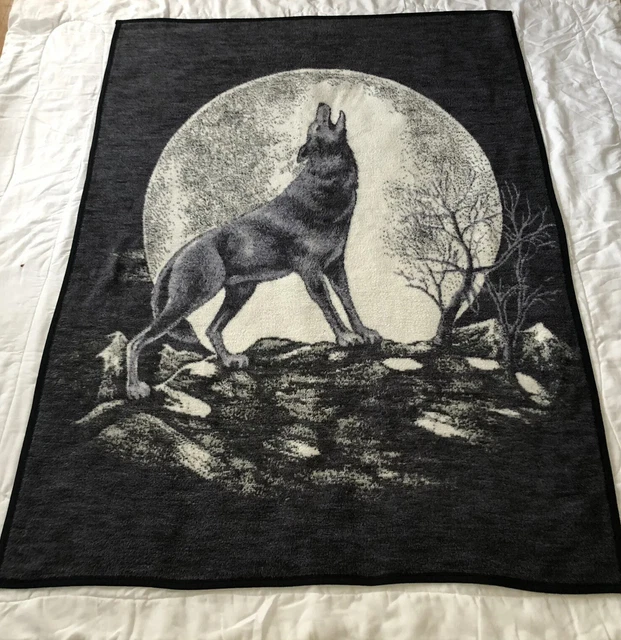 VINTAGE BIEDERLACK HOWLING Wolf Moon Blanket Throw Reversible 73” By 53