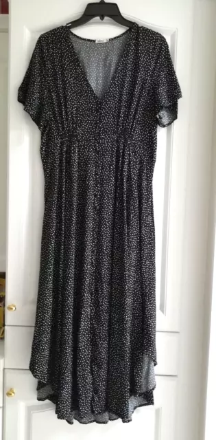 Robe GEMO noir et blanc de femme taille 42 neuve