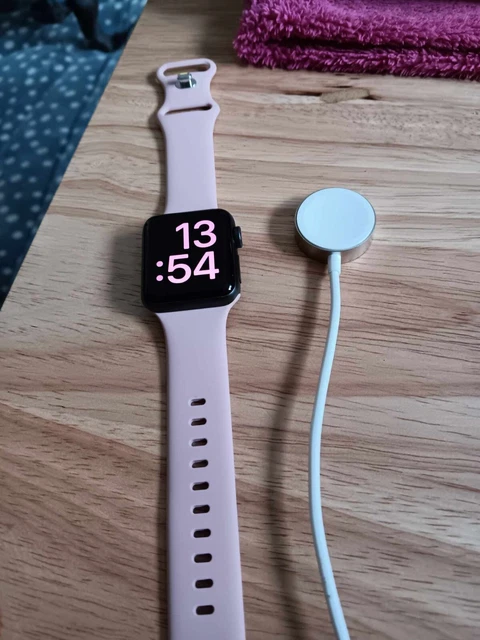 Apple Watch Series 3 (38mm)