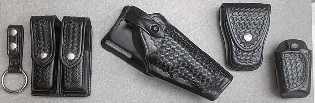 Safariland 6285 Low Rise Holster, Aker Mag Carrier, Cuff Holder, Key Ring/ Hold