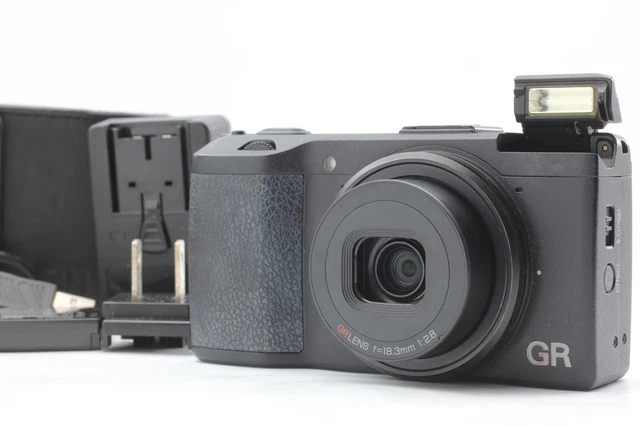 [Near MINT] RICOH GR 16.2 MP Digital Compact Camera Black w/ case From JAPAN 2