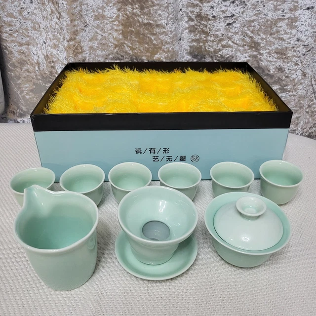 RETRO VINTAGE GLADSTONE Green Fine China Tea Set CupsSaucersPlates