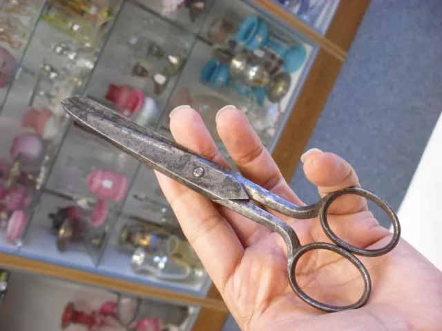 Vintage Sewing Notions - General Knife Co. W. F. H. Co. 7 1/4" Scissors