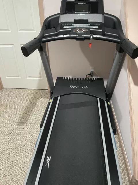 Reebok 8000 es treadmill review sales