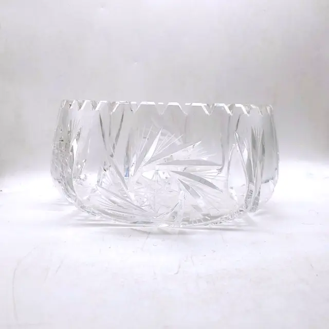 Crisscross Starburst Design Heavy Cut Crystal 6 1/2” Round Serving Bowl Vintage