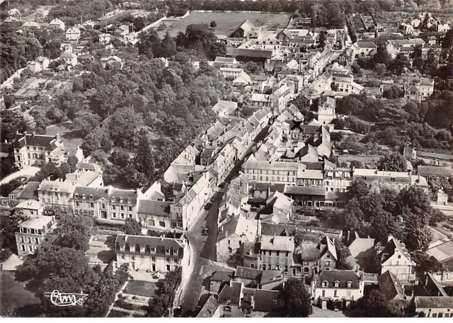94 - BOISSY ST LEGER - SAN23793 - La Rue de Paris - Vue Aérienne -  CPSM 15X10