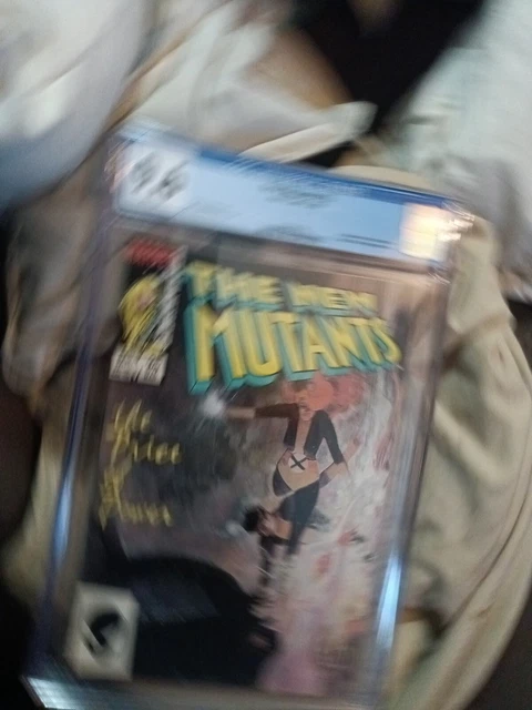 New Mutants #25 CGC 9.6 NM+ 1st Appearance of Legion WHITE PAGES