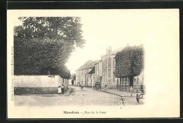 CPA Mandres, Rue de la Gare 1904