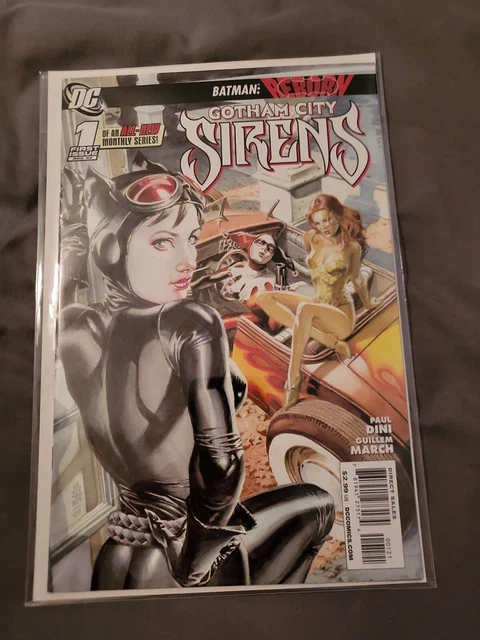 Gotham City Sirens #1, J.G. Jones 1:25 Variant, DC Comics 2009 RARE HTF