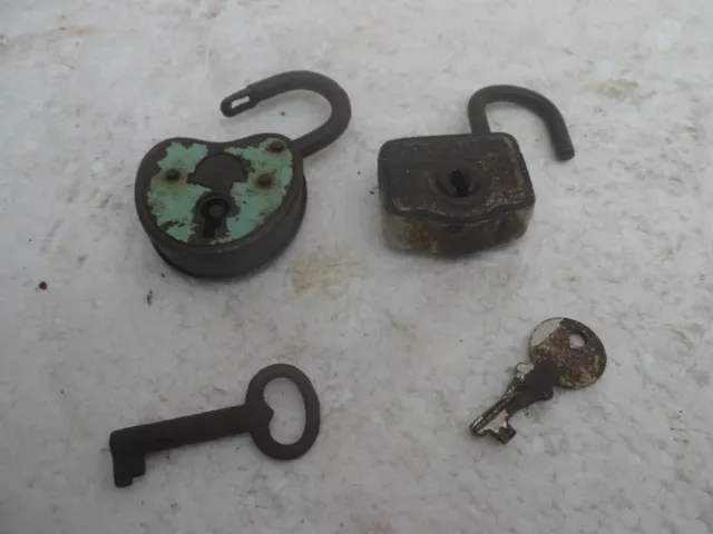 candados antiguos con sus llaves 2 unidades