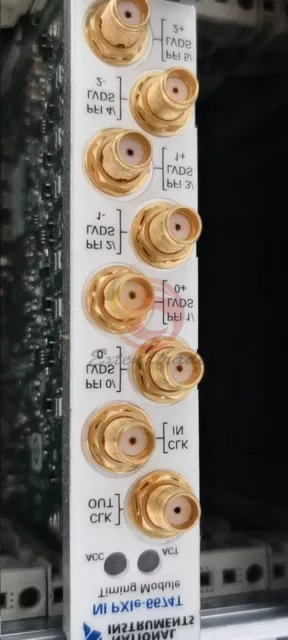 Un modulo di temporizzazione National Instruments NI PXIE-6674T usato