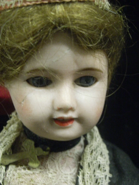 Poupée ancienne Bleuette d'Unis France - Tête en porcelaine