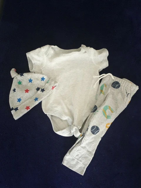 Boys 3-6 Months vest Top Babygrow Star Hat Trousers leggings outfit bundle Next
