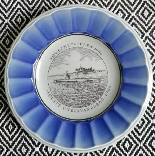 Marine-/Navy-Sammelteller 1984: U-Boot 1909 (Royal Copenhagen Fajance)