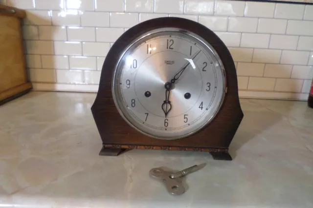 Smiths Enfield Striking Mantel / Mantle Clock (One Small Issue) Working