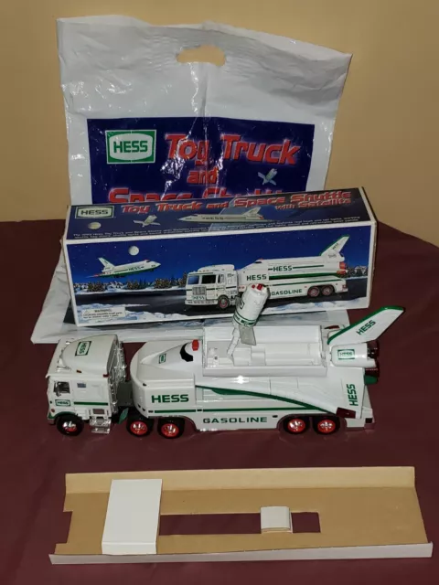 1999 Hess Truck and Space Shuttle w/ Satellite Used Read