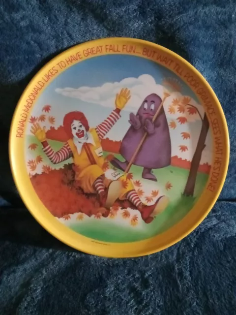 Ronald McDonald's 1977 Lexington Vintage Grimace Plate 10" Plastic Spring