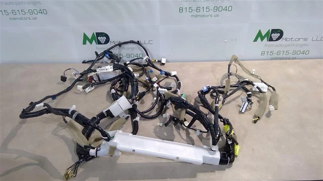 2021 Nissan Rogue Harness Main. 240106Rr0B