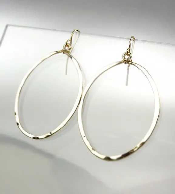 CHIC Lightweight Artisanal Flat Gold Filled Oval Dangle Earrings
