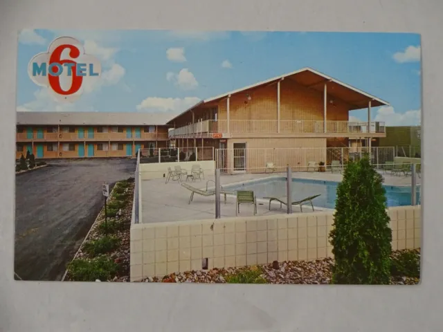 c1960s Postcard Motel 6 Davenport IA Unposted USA