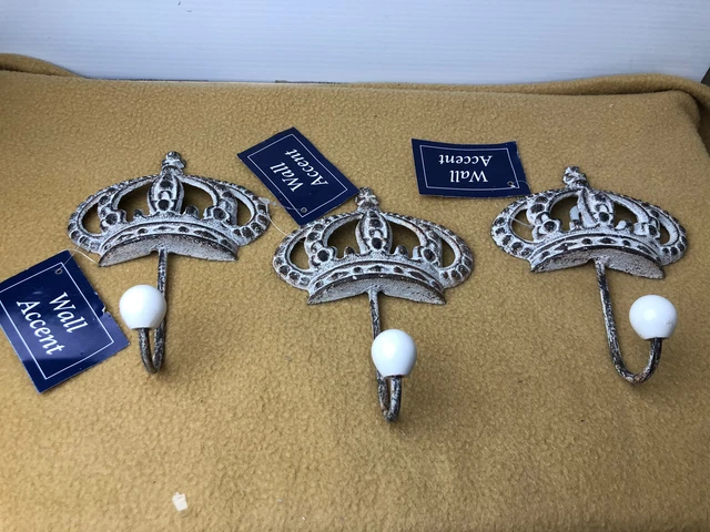 King Crown Wall Hook Cast Iron Towel Coat Hanger, Rustic White