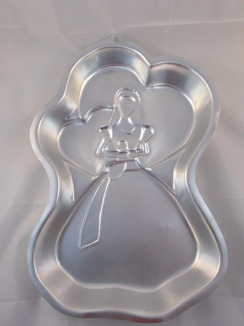 Wilton Princess Bride Barbie Cake Pan 15 Inch 2002
