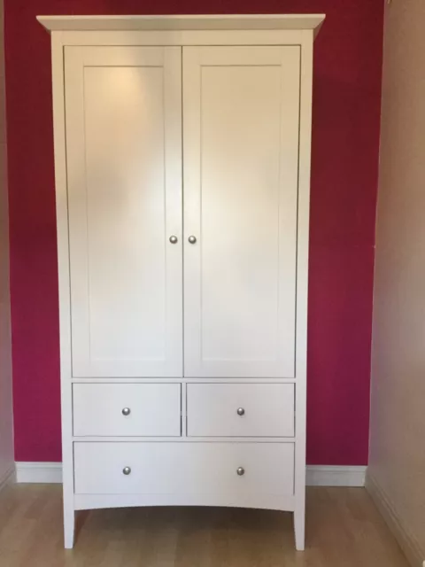 MARKS AND SPENCER Hastings Bedroom Furniture Set in Soft Ivory