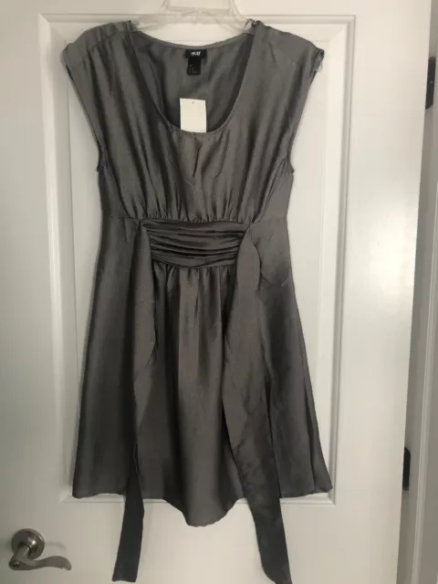 H & M Gray Silver Dress Women's Size 8 - Brand New With Tags!