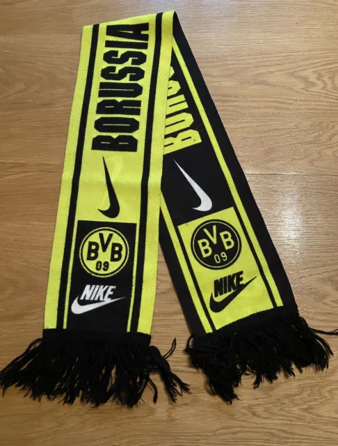 Vintage Borussia Dortmund 1995 Nike scarf soccer football
